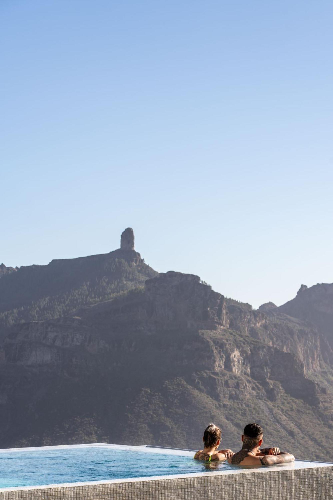 De Cruz De Hotel